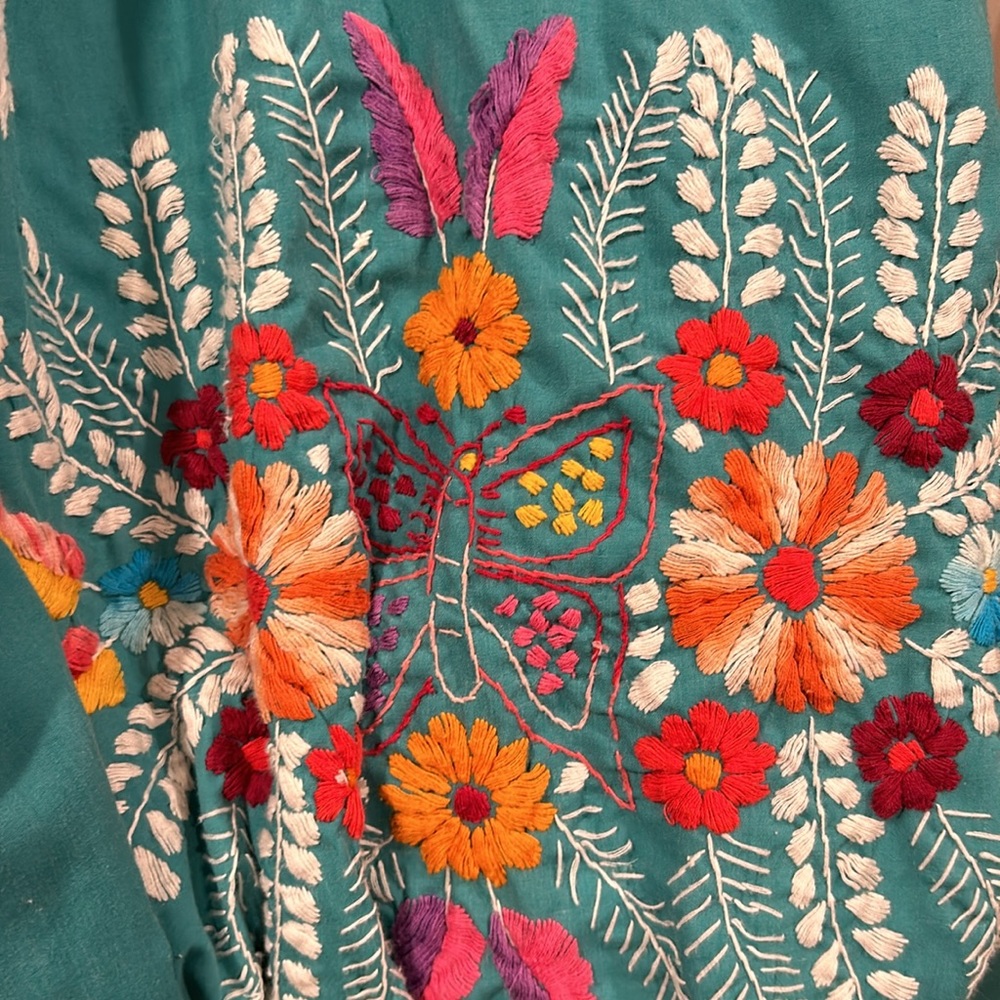 Homemade embroidered dress - Picture 6 of 16